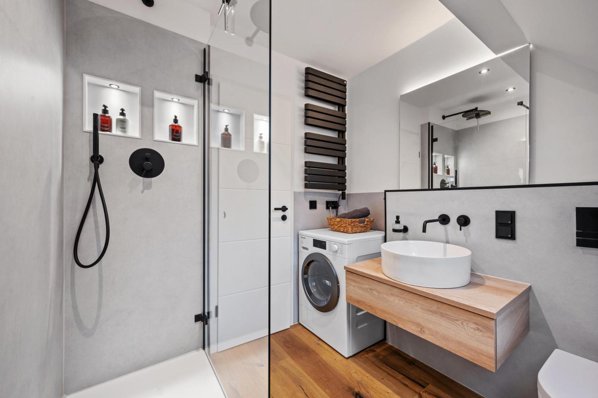 Edler Wohnraum Modernes Vorstadtstudio Mit Emma-Bett, Garten & Kaffeevollautomat Zwickau Ngoại thất bức ảnh